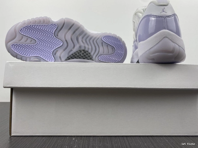 Jordan Low 11 Air AH7860-101 Violet WMNS Pure 0807